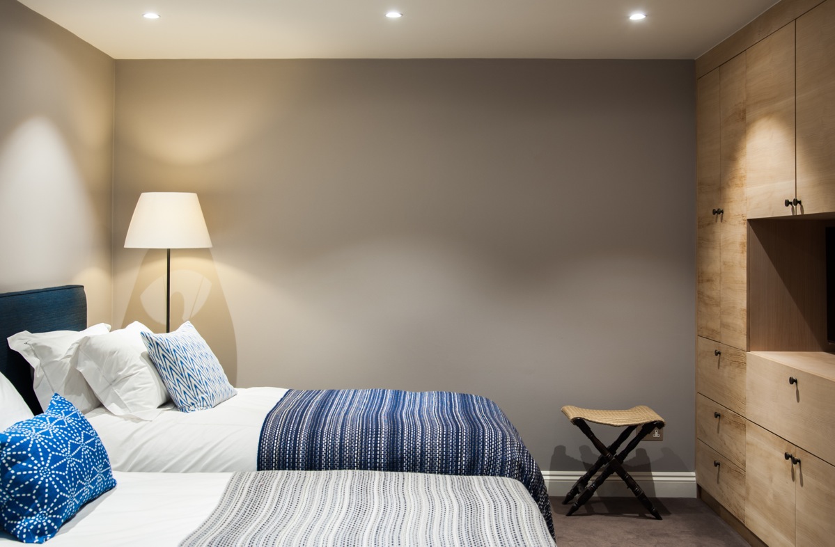 decoration-chambre-appartement-prive-londres-bureau-peter-kammermann-decorateur-interieur-geneve
