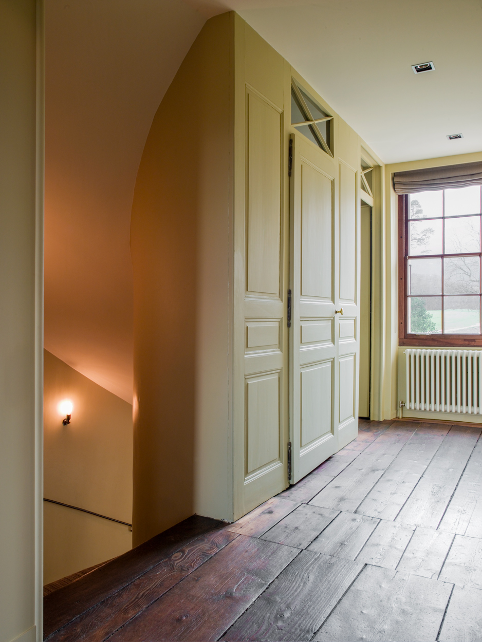 salle-de-bain-sur-mesure-maison-de-maitre-peter-kammermann-architecte-decorateur-interieur-geneve
